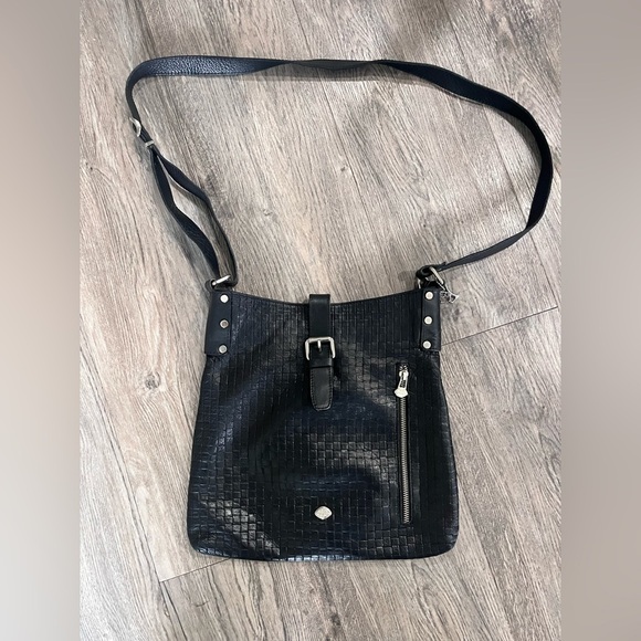 The Trend Black Woven Leather Crossbody - Picture 5 of 6